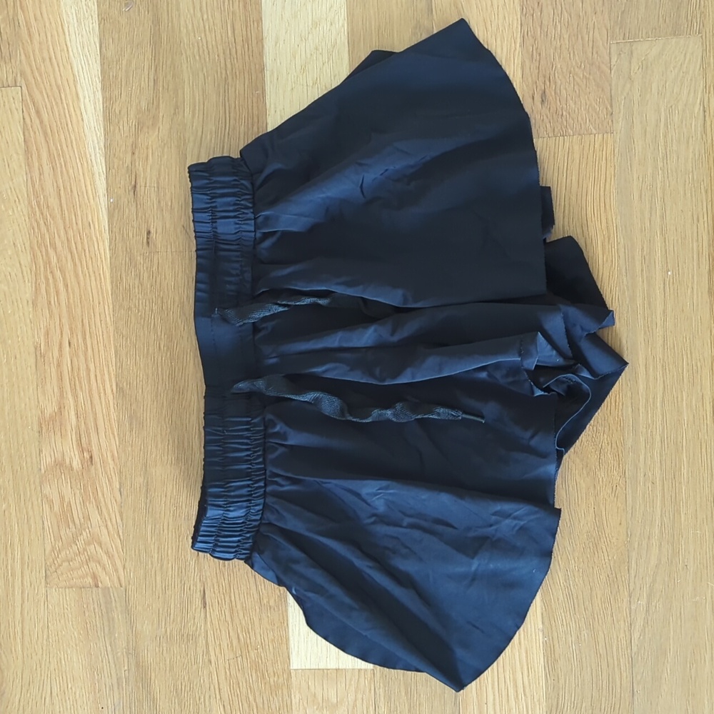 Black butterfly shorts, youth small